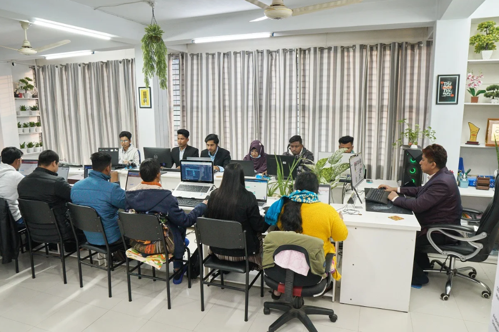 Professional Computer Courses in Dinajpur